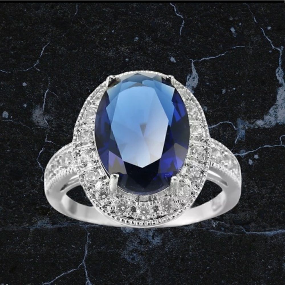New 925sterling Silverluxurybluestonezircon